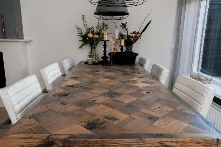 geschaafd wagondelen designtafel – Designtafel wagondelen gemaakt door creatieve meubelmaker