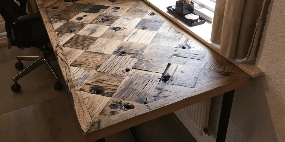 wagondlen blokjes bureau – Designtafel wagondelen gemaakt door creatieve meubelmaker
