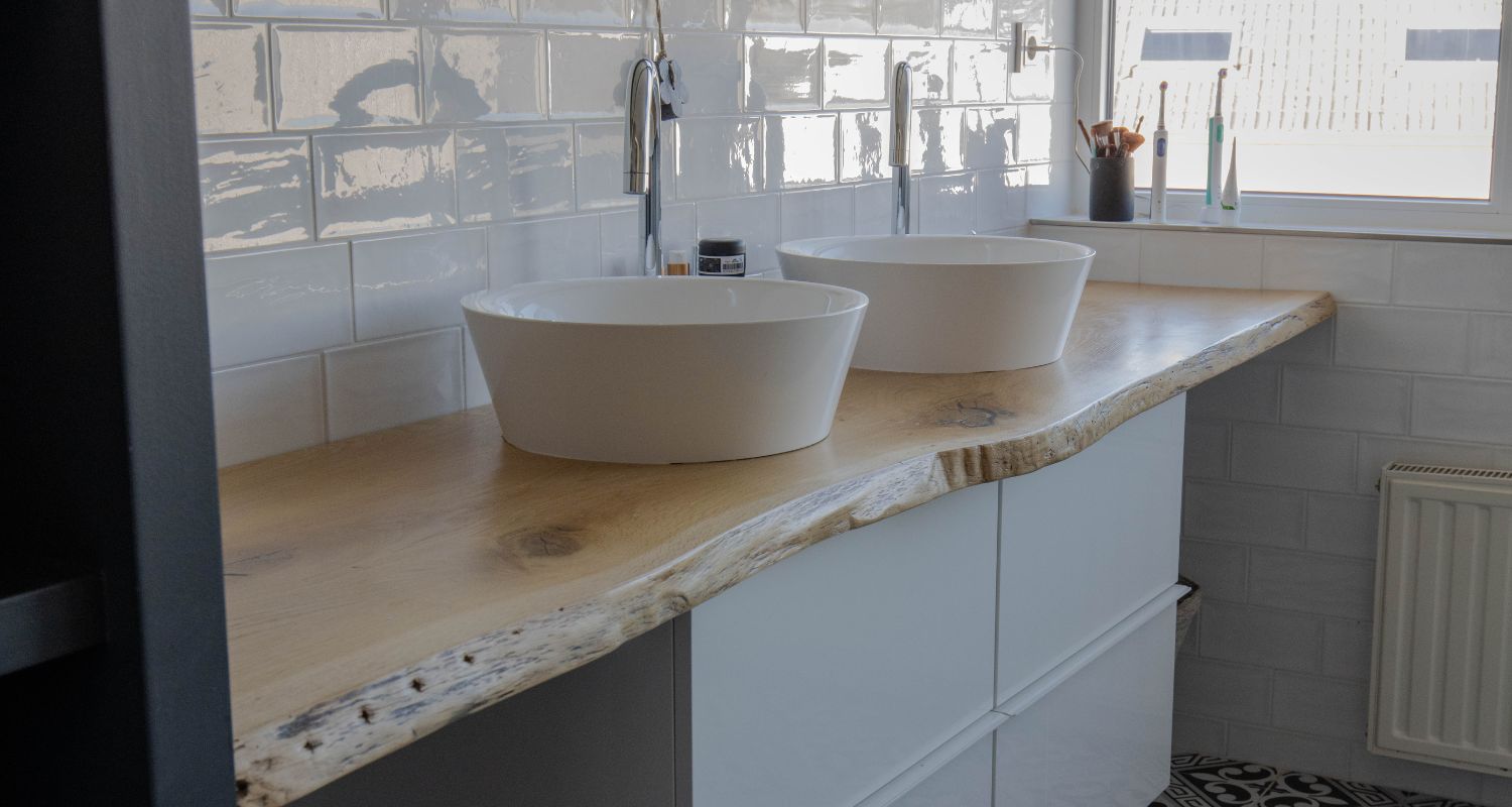 Modern eiken interieur, maatwerkproject van Weij Maatwerk en Interieur