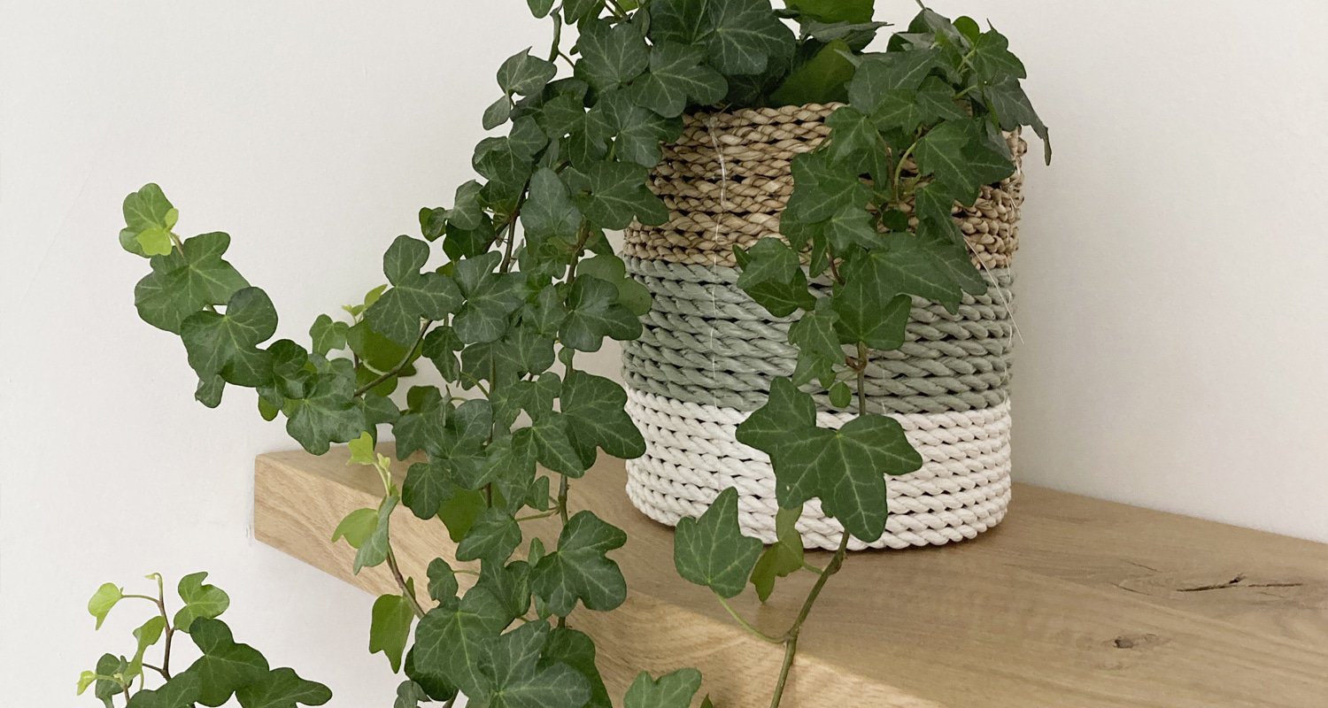 Wandplank rustiek eiken, maatwerkproject van Weij Maatwerk en Interieur